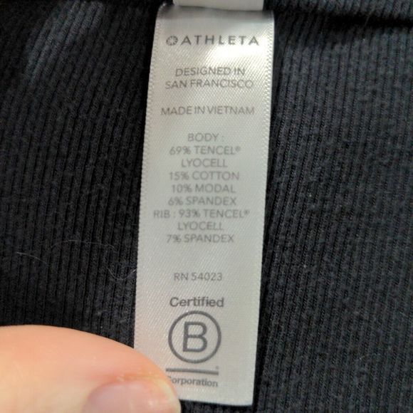 Athleta Womens Compact Coaster Long Wrap Cardigan Sweater Size S Black Ribbed - Picture 4 of 12